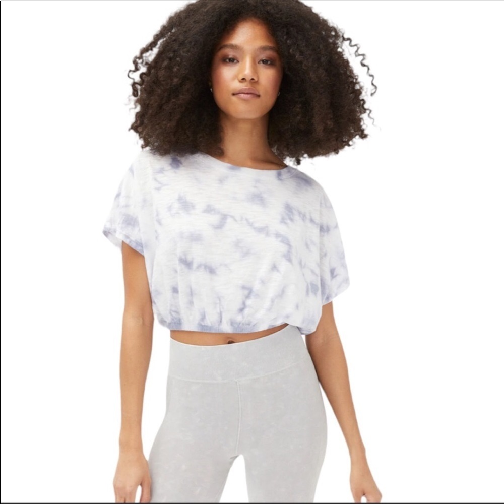 Aeropostale - Cropped open back top